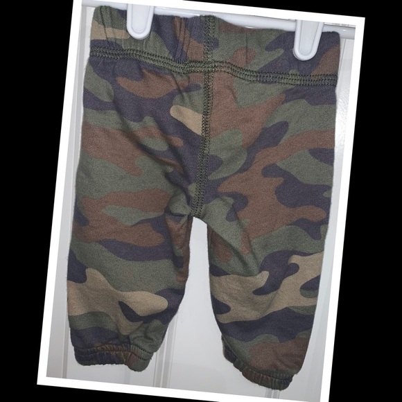 •4/$10 Carters 3m camo joggers🪵EUC🪵 - Picture 2 of 3